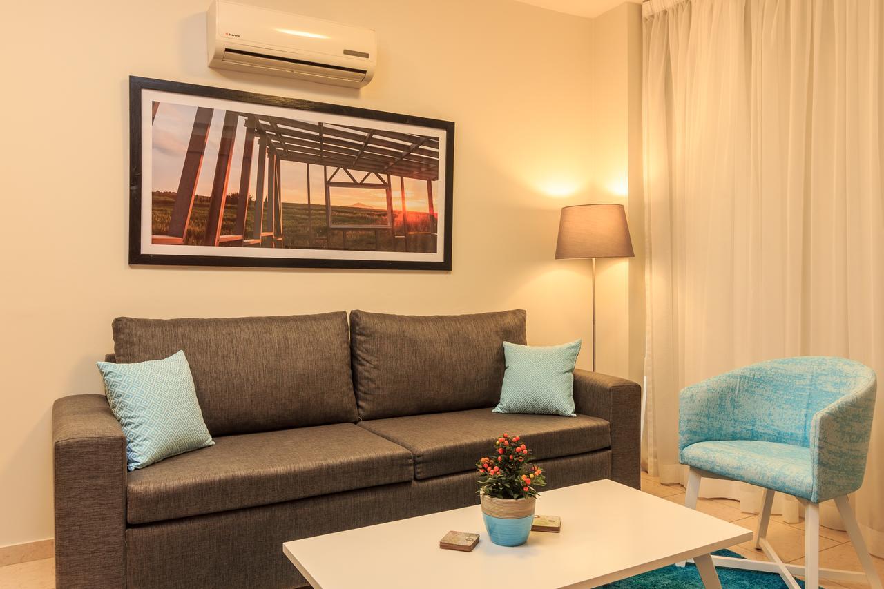 Soho City Apartments Larnaca Ngoại thất bức ảnh